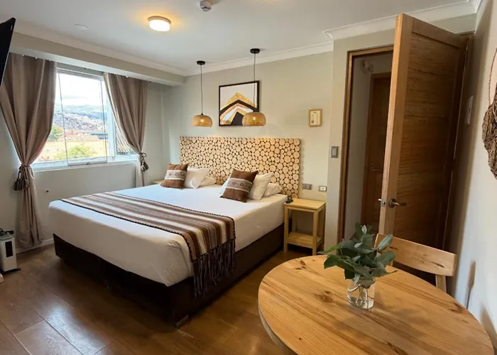 Casa Cristobal Centenario Hotel *