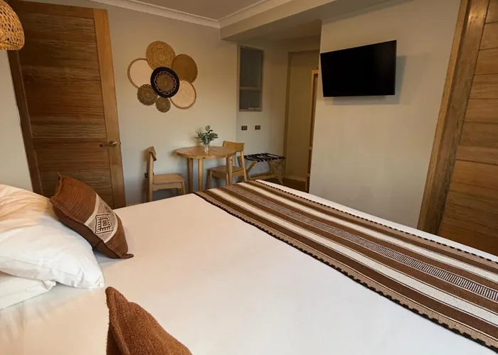 Hotel Casa Cristobal Centenario *